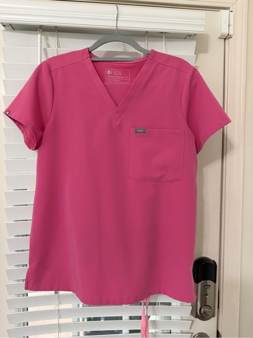 Figs Scrub set in F’ing Pink